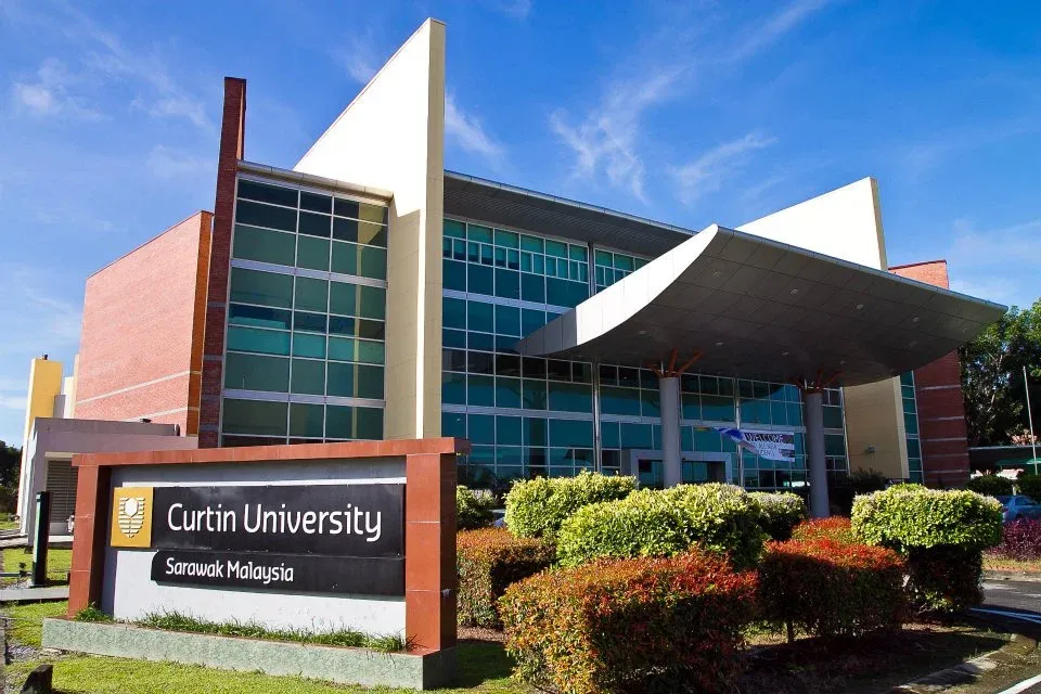 CURTIN UNIVERSITY