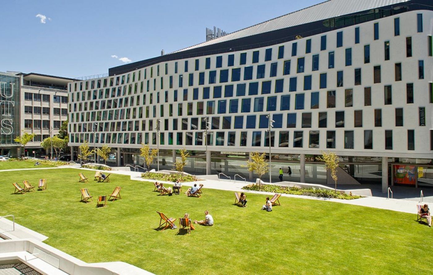 SYDNEY INSTITUTE OF BUSINESS AND TECHNOLOGY