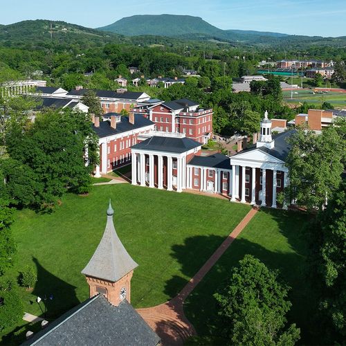  ﻿﻿Washington and Lee University logo
